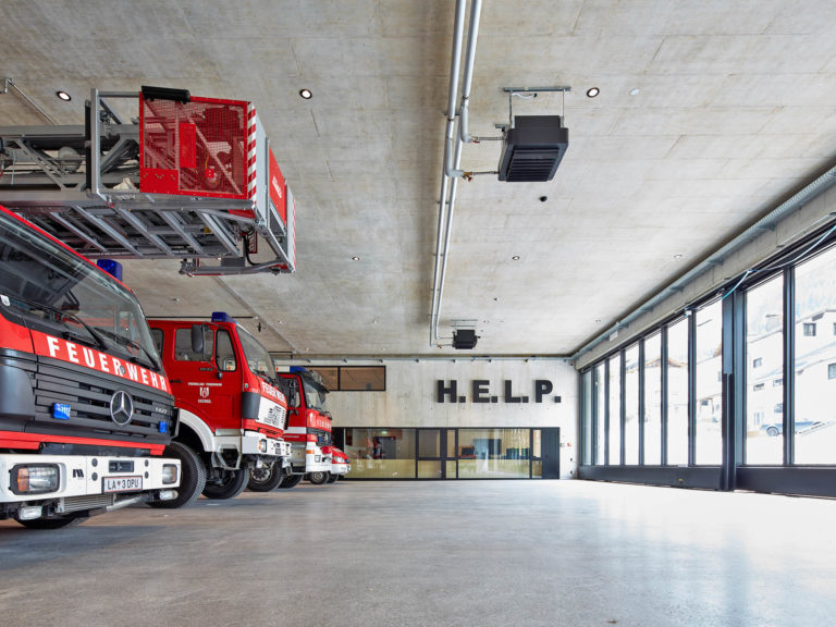 Küng Bodenbau GmbH, Thüringen, Vorarlberg, Tirol, Industriebodenbau, Industriebodensanierungen, Neuverlegung